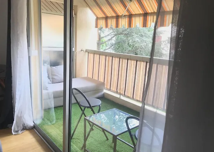 Appartamento Apartment, 700m And Parking Antibes