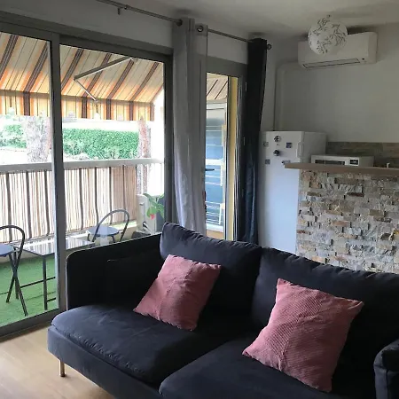 Apartment, 700m And Parking